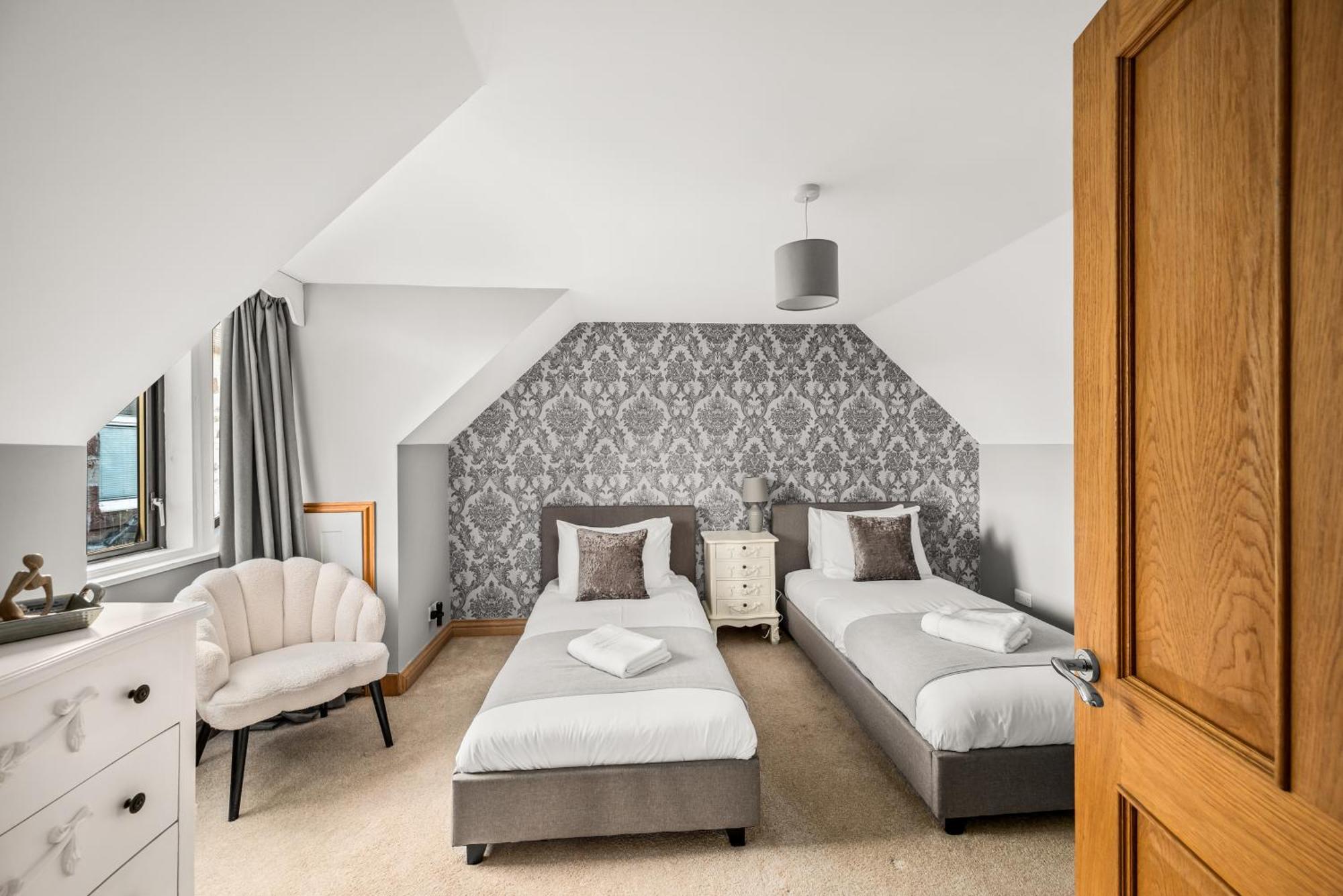 Fontain House: 4 Bedroom Victorian Villa Blairgowrie and Rattray Exteriör bild